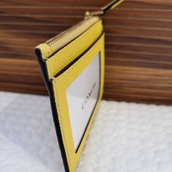 Coach ID Case - Picture 11 of 14